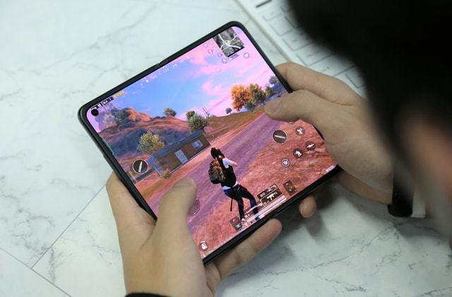 和平精英外挂【豌豆直装V1.0】漏打自瞄 喷子自喵 狙击枪自喵 全枪无死角漏打 追踪扫车打鸟